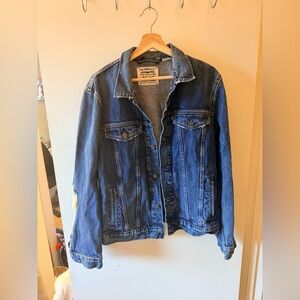 Levi's Classic Blue Denim Jacket